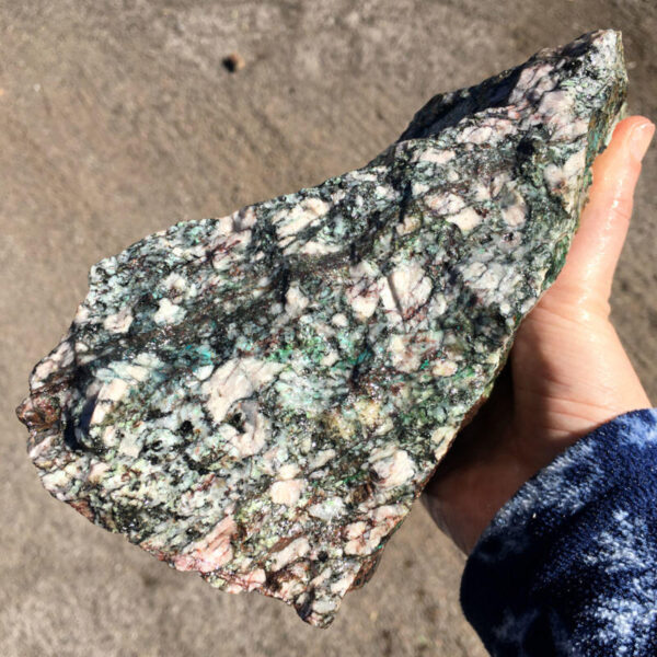 Chrysocolla-Granite 4.88 lbs - Image 2