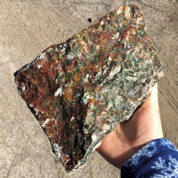 Chrysocolla-Granite 4.88 lbs - Image 4